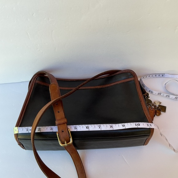 Vintage 80’s Coach Swagger Crossbody Bag Made In USA - Picture 14 of 14